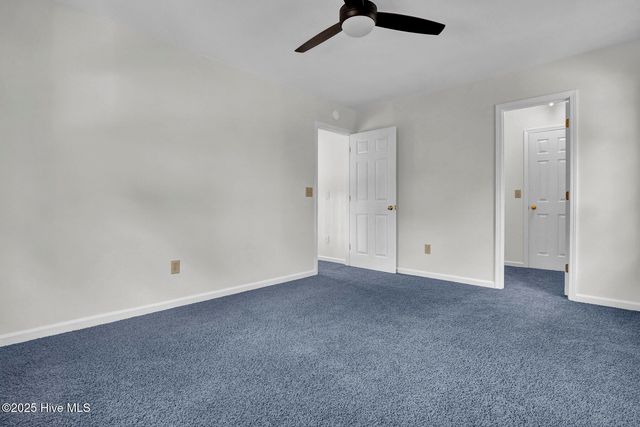 117 Center Drive, Hampstead, NC 28443