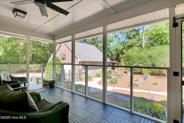 117 Center Drive, Hampstead, NC 28443