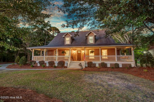 117 Center Drive, Hampstead, NC 28443