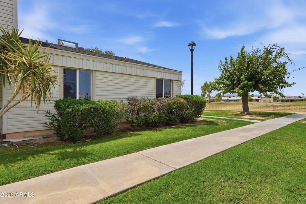 602 E STRAHAN Drive, Tempe, AZ 85283 — photo 2