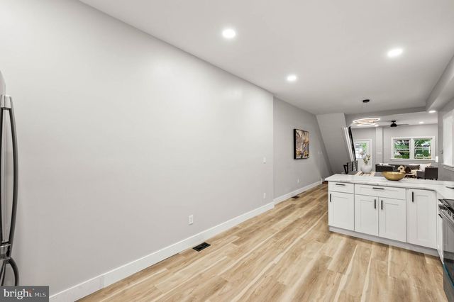 5113 W THOMPSON ST, Philadelphia, PA 19131