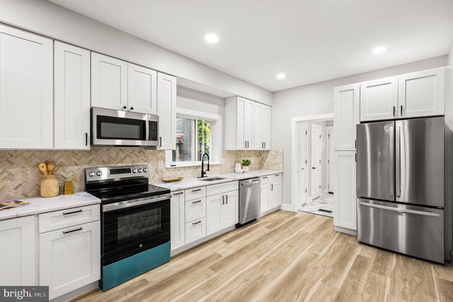 5113 W THOMPSON ST, Philadelphia, PA 19131