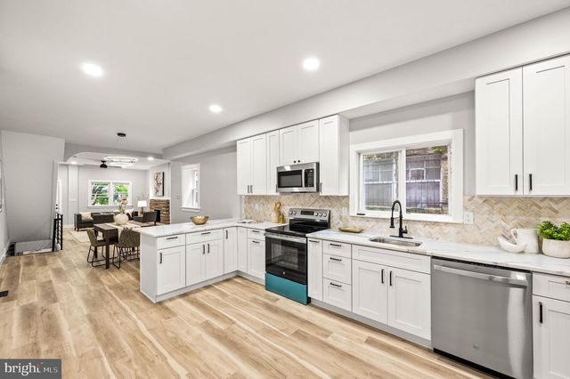 5113 W THOMPSON ST, Philadelphia, PA 19131