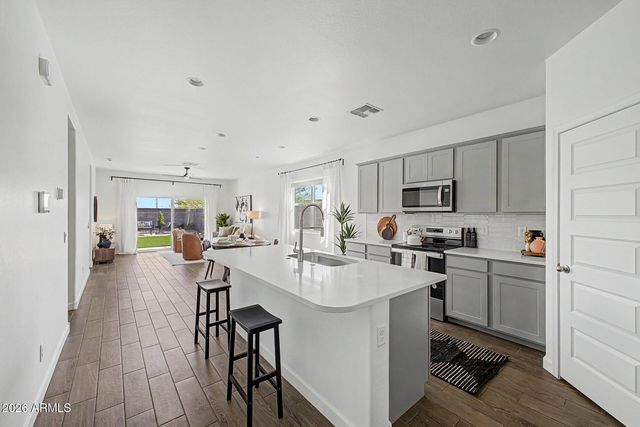 23997 W HILTON Avenue, Buckeye, AZ 85326