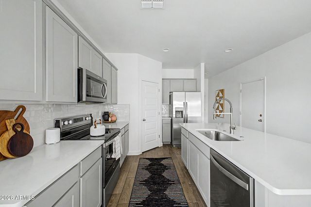23997 W HILTON Avenue, Buckeye, AZ 85326