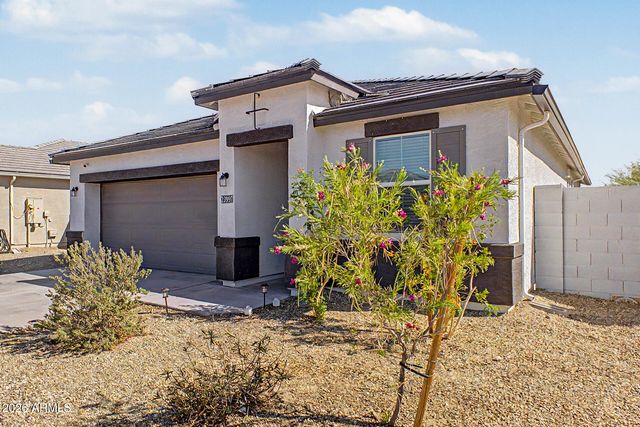 23997 W HILTON Avenue, Buckeye, AZ 85326
