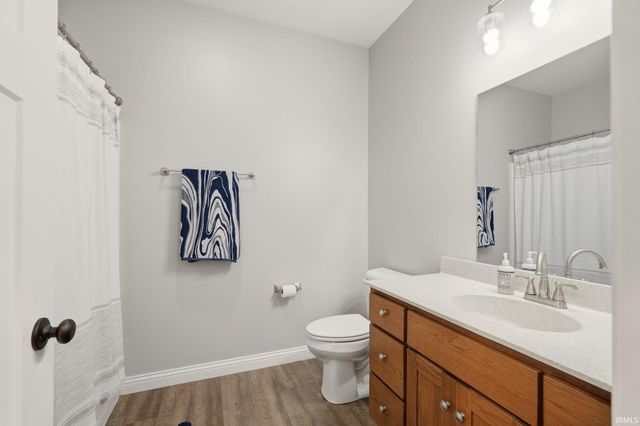 106 E Lake Court, Decatur, IN 46733