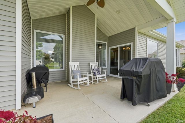 106 E Lake Court, Decatur, IN 46733