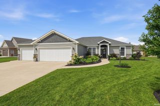 106 E Lake Court, Decatur, IN 46733