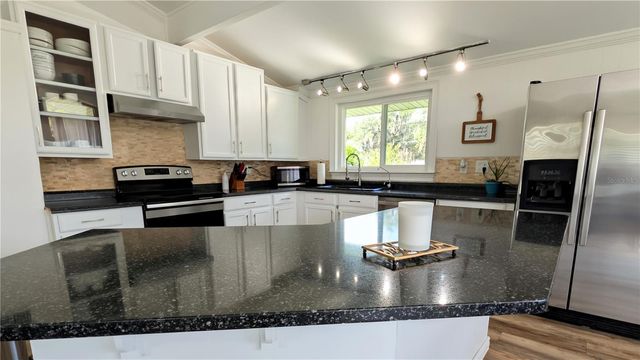 1011 N PALM DRIVE, Plant City, FL 33563