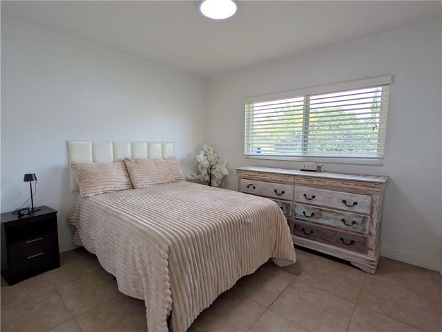 1011 N PALM DRIVE, Plant City, FL 33563