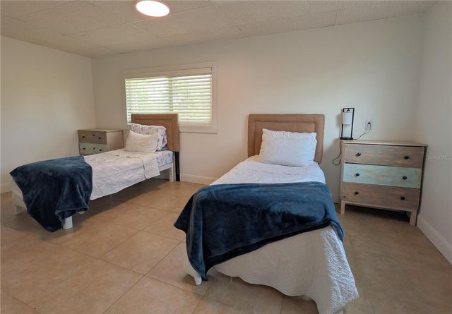 1011 N PALM DRIVE, Plant City, FL 33563