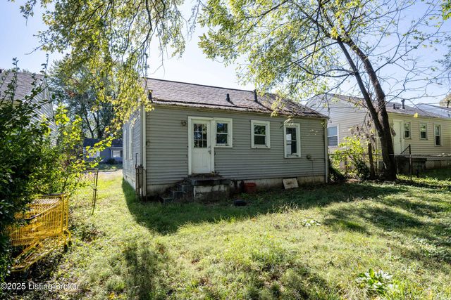 2639 Olive St, Louisville, KY 40210