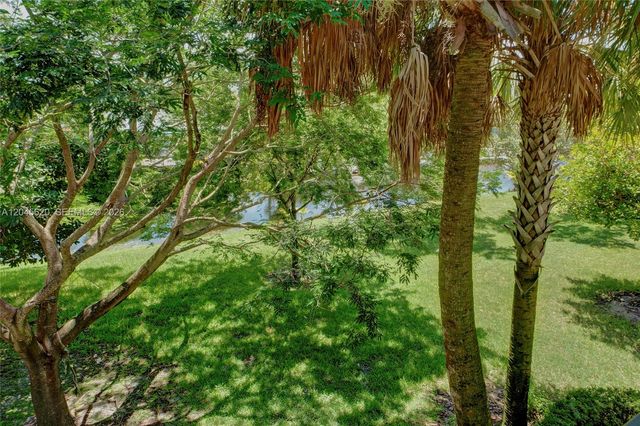 142 SW 127th Terrace, Plantation, FL 33325