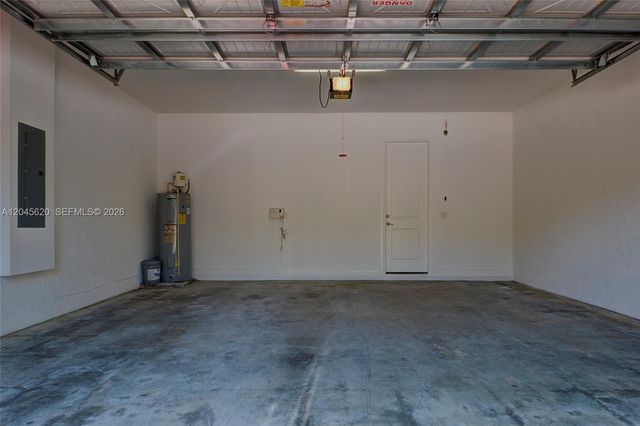 142 SW 127th Terrace, Plantation, FL 33325