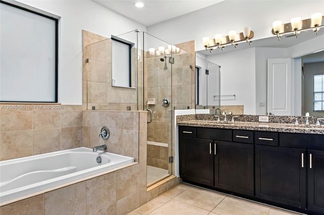 142 SW 127th Terrace, Plantation, FL 33325