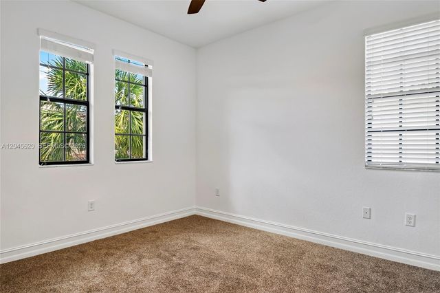 142 SW 127th Terrace, Plantation, FL 33325