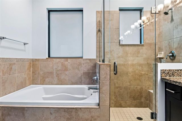 142 SW 127th Terrace, Plantation, FL 33325