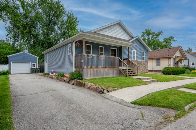 902 Institute Street, Valparaiso, IN 46383