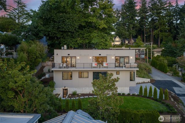 6950 SE Maker Street, Mercer Island, WA 98040