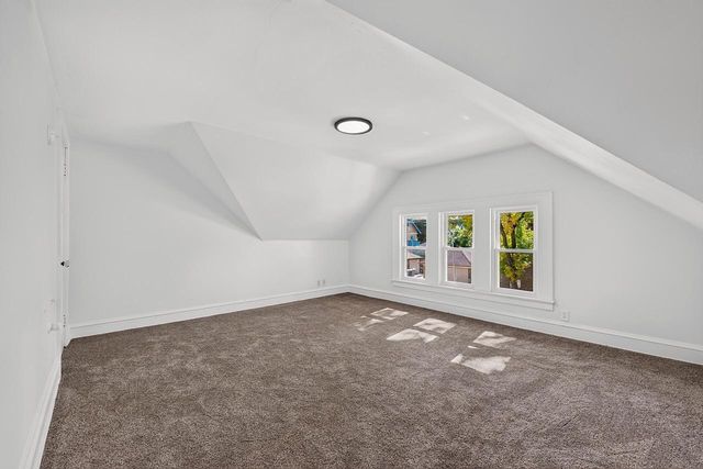 2804 N 44th STREET, Milwaukee, WI 53210