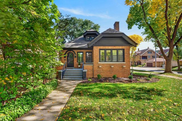 2804 N 44th STREET, Milwaukee, WI 53210