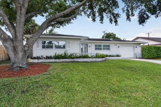 3856 Lighthouse Drive, Palm Beach Gardens, FL 33410