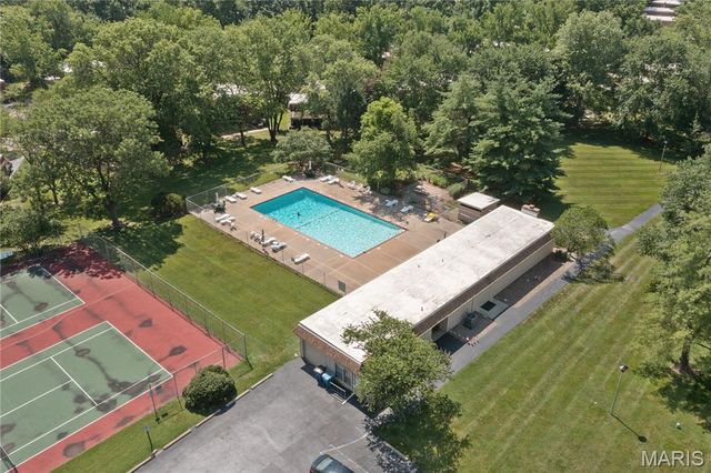 2417 Charente Drive, Maryland Heights, MO 63043