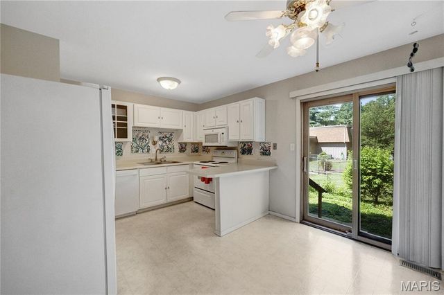 2417 Charente Drive, Maryland Heights, MO 63043