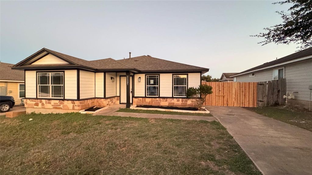 11321 Briarcreek LOOP, Manor, TX 78653