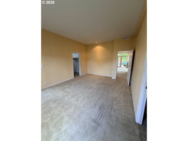 4055 ROYAL Ave 13, Eugene, OR 97402
