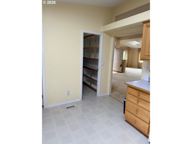 4055 ROYAL Ave 13, Eugene, OR 97402