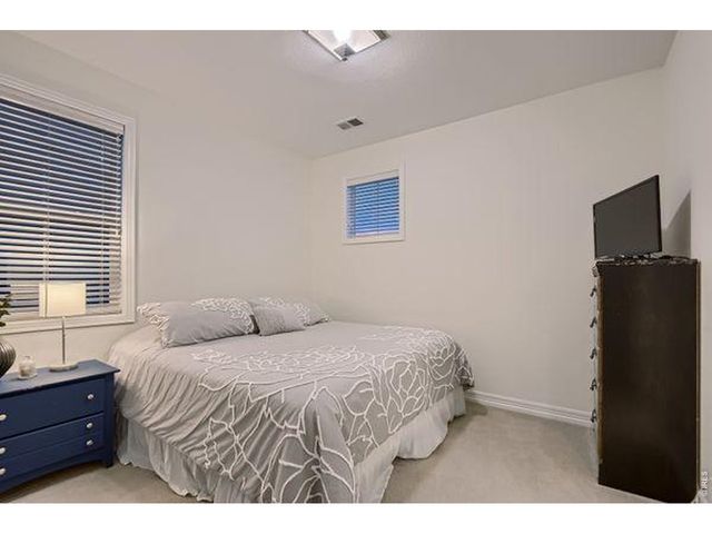 10080 Glenayre Ln, Parker, CO 80134
