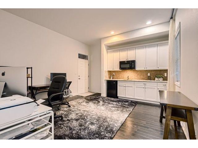 10080 Glenayre Ln, Parker, CO 80134