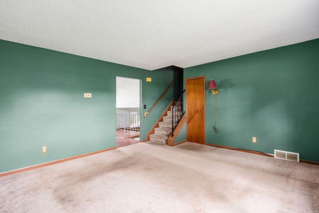 1708 Bucksglen Drive, Galloway, OH 43119