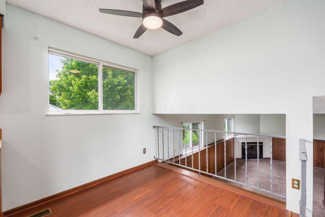 1708 Bucksglen Drive, Galloway, OH 43119