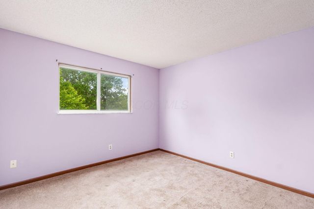 1708 Bucksglen Drive, Galloway, OH 43119