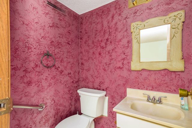 1708 Bucksglen Drive, Galloway, OH 43119