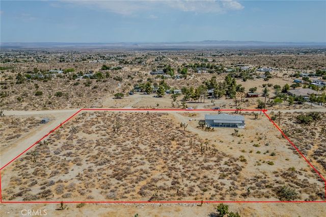 1573 Smoke Tree Road, Pinon Hills, CA 92372