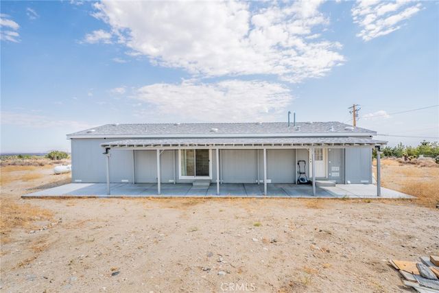 1573 Smoke Tree Road, Pinon Hills, CA 92372