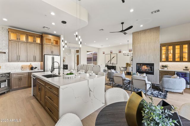 9546 E CAVALRY Drive, Scottsdale, AZ 85262