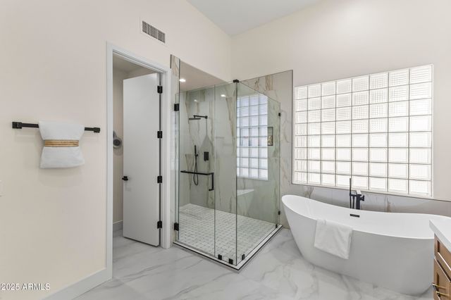 9546 E CAVALRY Drive, Scottsdale, AZ 85262