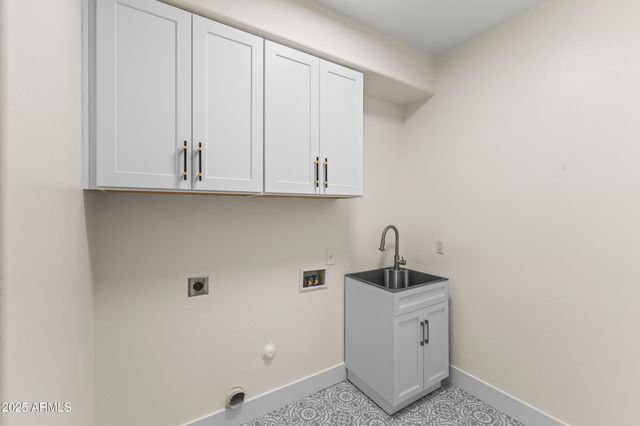 9546 E CAVALRY Drive, Scottsdale, AZ 85262