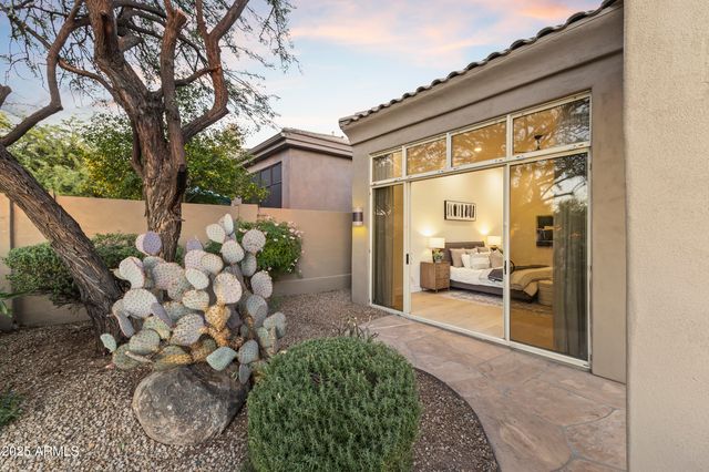 9546 E CAVALRY Drive, Scottsdale, AZ 85262