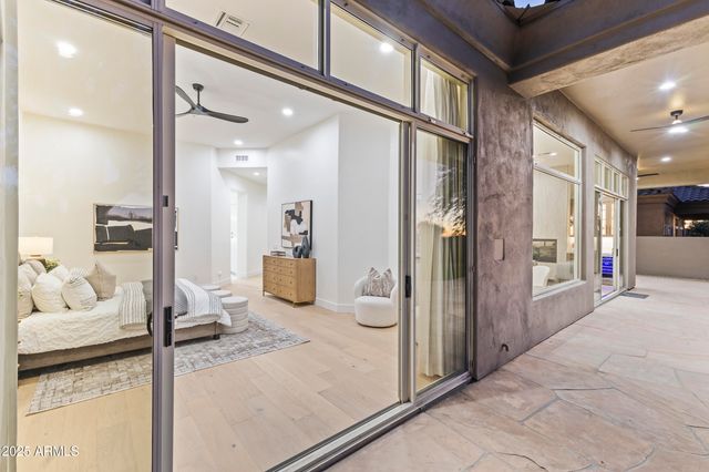 9546 E CAVALRY Drive, Scottsdale, AZ 85262