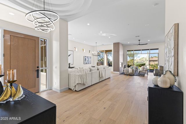 9546 E CAVALRY Drive, Scottsdale, AZ 85262