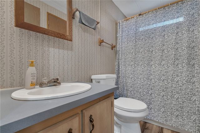 41 Leisure Way, Coventry, RI 02816
