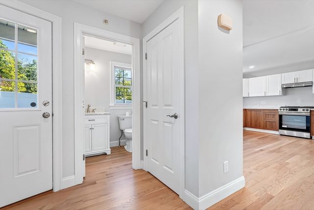 861 Washington Street 2, Canton, MA 02021