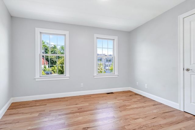 861 Washington Street 2, Canton, MA 02021