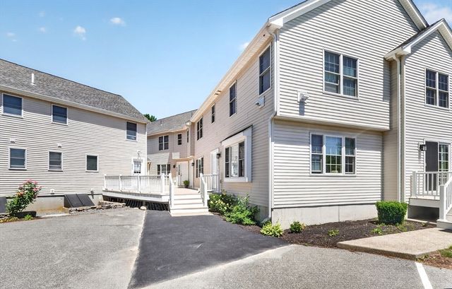 861 Washington Street 2, Canton, MA 02021